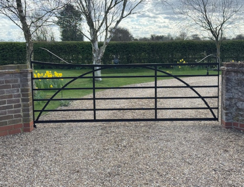 ‘T’ section riveted metal entrance gate